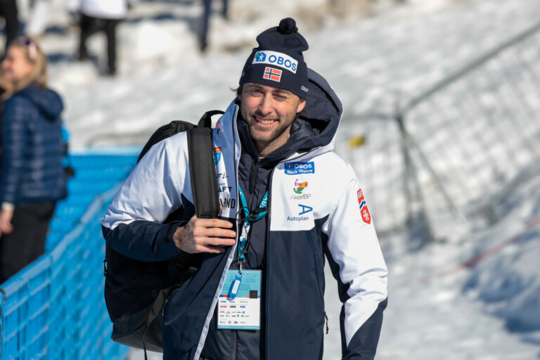 Jarl Magnus Riiber (NOR) beendete seine Karriere in Oslo, tauchte aber zum Saisonabschluss in Lahti auf.