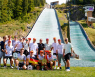 Team D: Richard Stenzel (GER), Jenny Nowak (GER), Nathalie Armbruster (GER), Tristan Sommerfeldt (GER), Johannes Rydzek (GER), (l-r)