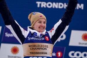 Gyda Westvold Hansen (NOR) gewann bei der Heim-WM in Trondheim 2025 den Titel im Einzel von der Normalschanze.