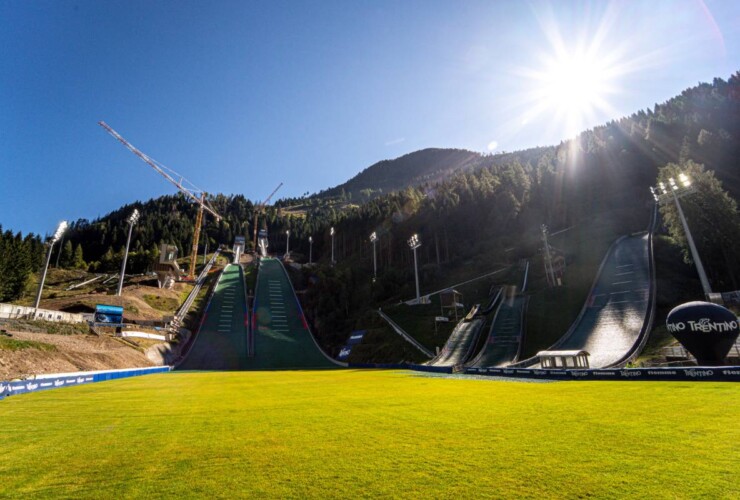 Die umgebauten Schanzen des Trampolino Giuseppe dal Ben in Predazzo sind im kommenden Winter Austragungsort der Olympischen Winterspiele.
