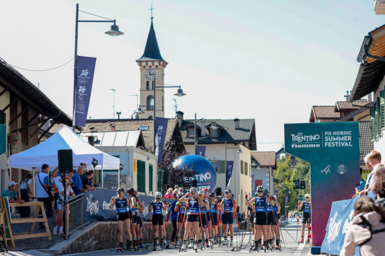 Heta Hirvonen (FIN), Minja Korhonen (FIN), Yuna Kasai (JPN), (l-r)