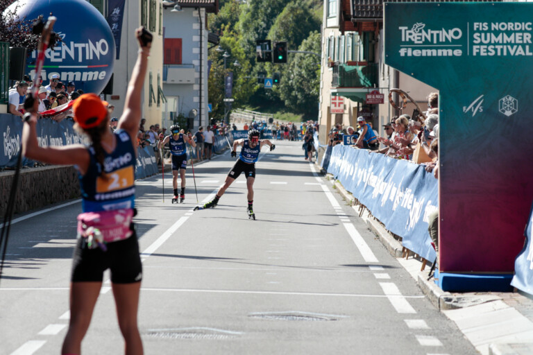 Nathalie Armbruster (GER I), Stefan Rettenegger (AUT I), Johannes Rydzek (GER I), (l-r)