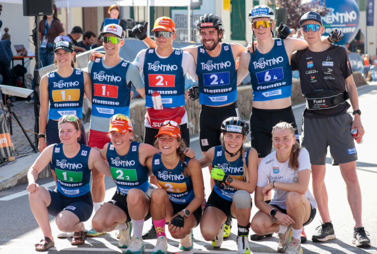 Die besten drei Teams: Lisa Hirner (AUT I), Johannes Lamparter (AUT I), Julian Schmid (GER I), Johannes Rydzek (GER I), Einar Luraas Oftebro (NOR I), Jens Luraas Oftebro (NOR I), (l-r), Claudia Purker (AUT I), Jenny Nowak (GER I), Nathalie Armbruster (GER I), Ida Marie Hagen (NOR I), Marte Leinan Lund (NOR I), (l-r)