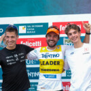 Die Top 3 der Gesamtwertung: Laurent Muhlethaler (FRA), Johannes Rydzek (GER), Richard Stenzel (GER), (l-r)