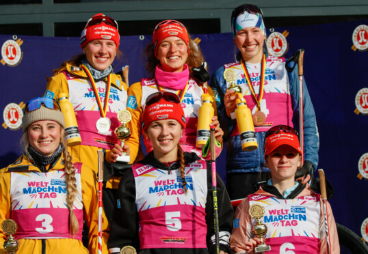 Podium bei den Frauen: Jenny Nowak (GER), Nathalie Armbruster (GER), Trine Göpfert (GER), (l-r)
