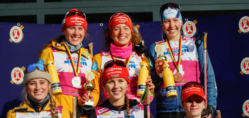 Podium bei den Frauen: Jenny Nowak (GER), Nathalie Armbruster (GER), Trine Göpfert (GER), (l-r)