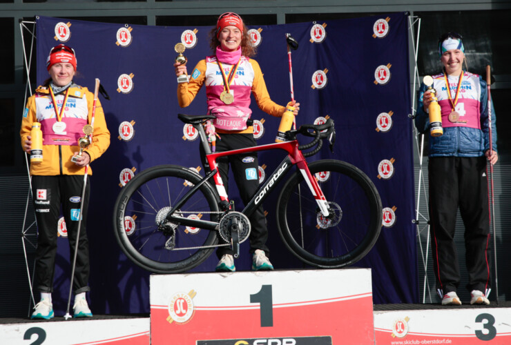 Podium bei den Frauen: Jenny Nowak (GER), Nathalie Armbruster (GER), Trine Göpfert (GER), (l-r)