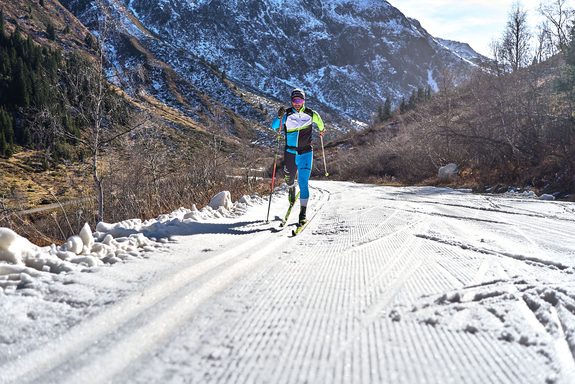 Beeindruckende-Premiere-Wie-Galt-r-eine-Snowfarming-Loipe-bekam