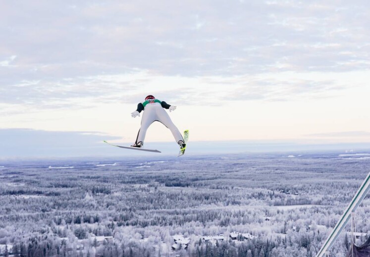 Terence Weber (GER) auf dem Weg zu seinem Weltcupsieg in Ruka 2022