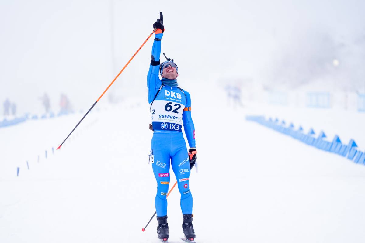 Biathlon-Giacomel-siegt-nach-emotionalem-Sprintauftakt-in-Oberhof-Nawrath-gl-nzt-mit-Silber