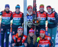 Trine Goepfert (GER), Ronja Loh (GER), Nathalie Armbruster (GER), Jenny Nowak (GER), Maria Gerboth (GER), (oben, l-r), Tim Kopp (GER), Physio Nina Jung (GER), Coach Florian Aichinger (GER), (unten, l-r)
