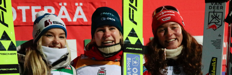 Die Massenstart-Siegerinnen: Minja Korhonen (FIN), Ida Marie Hagen (NOR), Nathalie Armbruster (GER), (l-r)