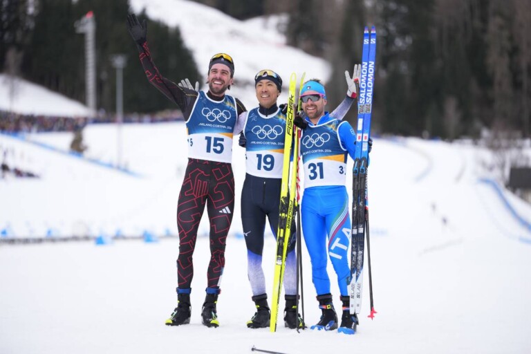 Geballte olympische Erfahrung: Johannes Rydzek (GER), Akito Watabe (JPN), Alessandro Pittin (ITA), (l-r)