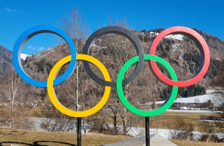 Olympische Ringe in Predazzo (ITA)