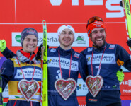Das Podium des ersten Skifliegens in der Nordischen Kombination: Johannes Lamparter (AUT), Ilkka Herola (FIN), Johannes Rydzek (GER), (l-r)