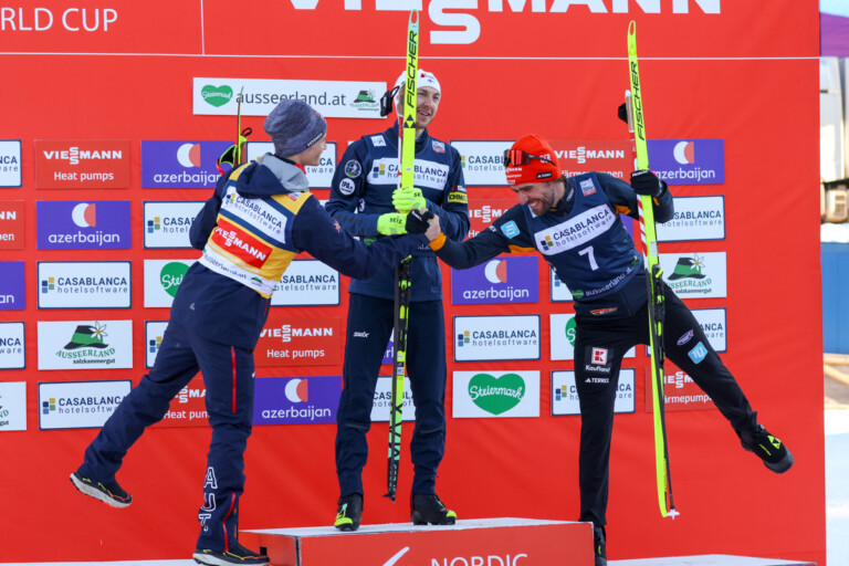 Das Podium des ersten Skifliegens in der Nordischen Kombination: Johannes Lamparter (AUT), Ilkka Herola (FIN), Johannes Rydzek (GER), (l-r)