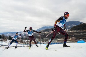 Julian Schmid (GER) und Johannes Rydzek (GER) in der Verfolgergruppe