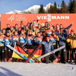 Das deutsche Team nach dem doppelten Triple-Gewinn durch Vinzenz Geiger (GER) und Nathalie Armbruster (GER) in Seefeld (AUT)