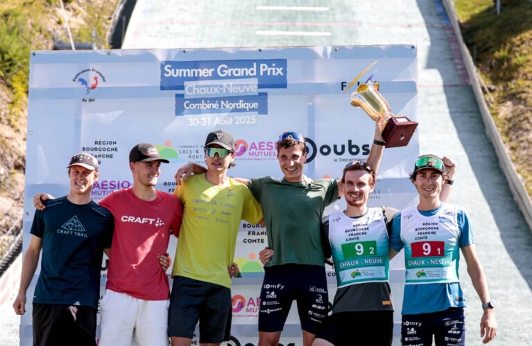 Gael Blondeau (FRA), Matteo Baud (FRA), Marco Heinis (FRA), Laurent Muhlethaler (FRA), Mael Tyrode (FRA), Edgar Vallet (FRA), (l-r) beim Sommer Grand prix in Frankreich 2025
