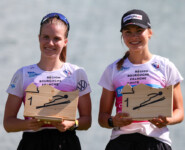 Best Skier und Best Jumper: Ema Volavsek (SLO), Katharina Gruber (AUT), (l-r)