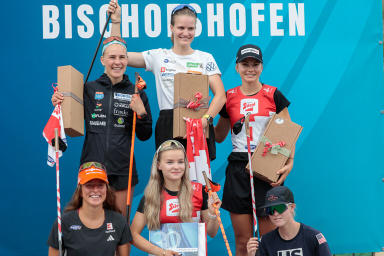 Das Damen-Podium: Ida Marie Hagen (NOR), Ema Volavsek (SLO), Katharina Gruber (AUT), (l-r), Nathalie Armbruster (GER), Minja Korhonen (FIN), Alexa Brabec (USA), (l-r)